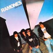 Le texte musical I REMEMBER YOU de RAMONES est également présent dans l'album Leave home (1977)
