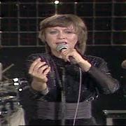 Le texte musical YO CONFIESO de MARI TRINI est également présent dans l'album Sus grandes exitos (disco 1) (2005)