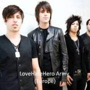 Le texte musical TO THE END de LOVEHATEHERO est également présent dans l'album White lies (2007)