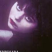 Le texte musical RUN AWAY WITH ME de MADRUGADA est également présent dans l'album Hands up - i love you ep (2001)