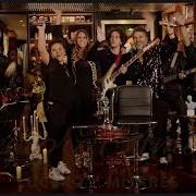 Le texte musical SI AHORA TE ME VAS de MANUEL MIJARES est également présent dans l'album El privilegio de amar (1998)