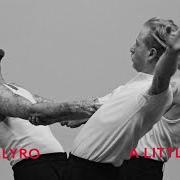 Le texte musical FUTIQUE de BIFFY CLYRO est également présent dans l'album Futique (2025)