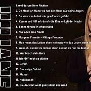 Le texte musical GEH NICHT IN DIE STADT (HEUT NACHT) de JULIANE WERDING est également présent dans l'album Best of (2014)