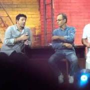 Le texte musical PRÉSENTATION DES MUSICIENS (ATTENTION AU DÉPART) de LES ENFOIRÉS est également présent dans l'album 2016: au rendez-vous des enfoirés (2016)