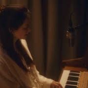 Le texte musical ON THE RUN de JASMINE THOMPSON est également présent dans l'album Invisible (2025)